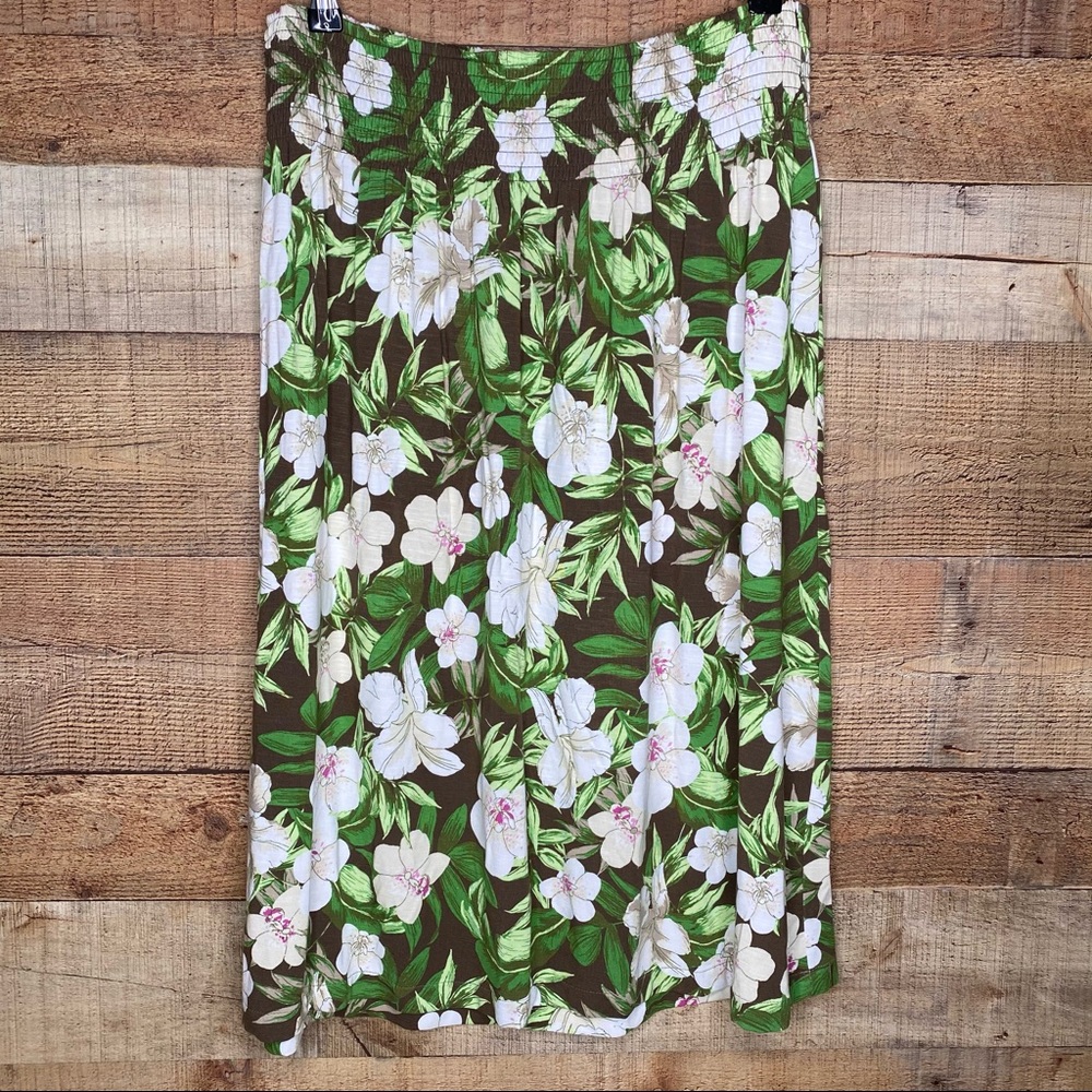 J. Jill Petite Smock Waist Pull On Floral Jersey Knit Skirt Size Medium
